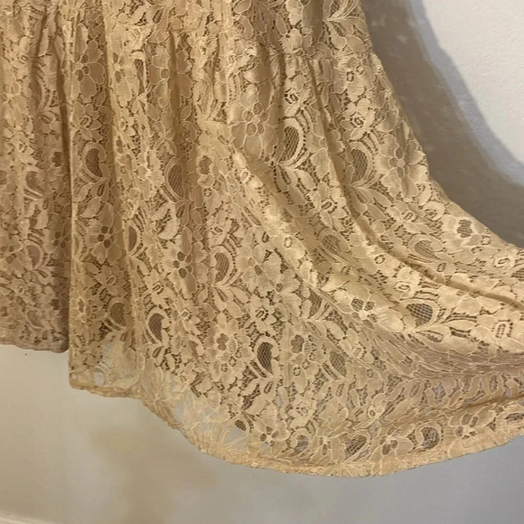 Taylor | midi Lace cream/tan empire waist dress Women size 8 Western Boho tiered - Picture 3 of 13